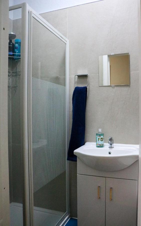 Desire Residence Лондон Екстериор снимка
